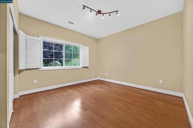161 Valle Vista Dr, Danville, CA 94526
