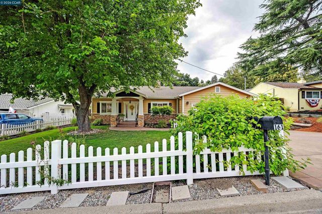 161 Valle Vista Dr, Danville, CA 94526