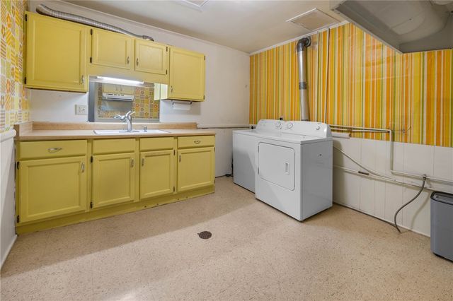 210 Riggs Drive, Clemson, SC 29631