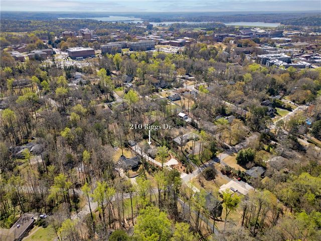 210 Riggs Drive, Clemson, SC 29631