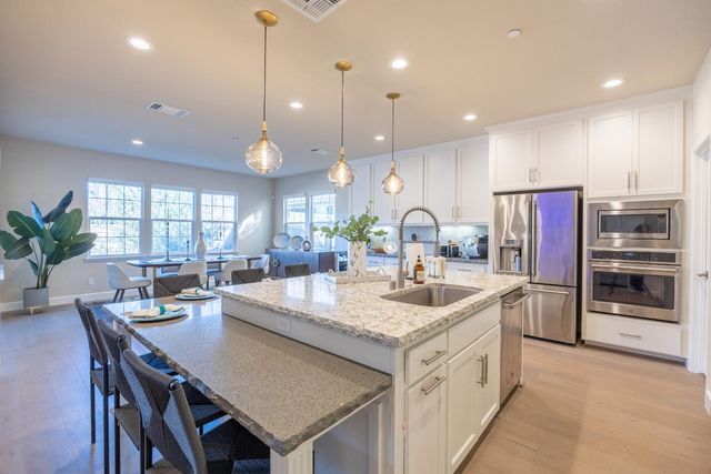 229 E Grazia Ave, Mountain House, CA 95391