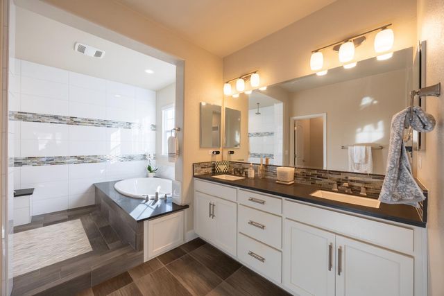 229 E Grazia Ave, Mountain House, CA 95391