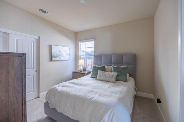 229 E Grazia Ave, Mountain House, CA 95391