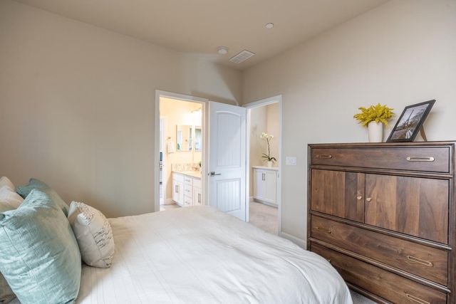 229 E Grazia Ave, Mountain House, CA 95391