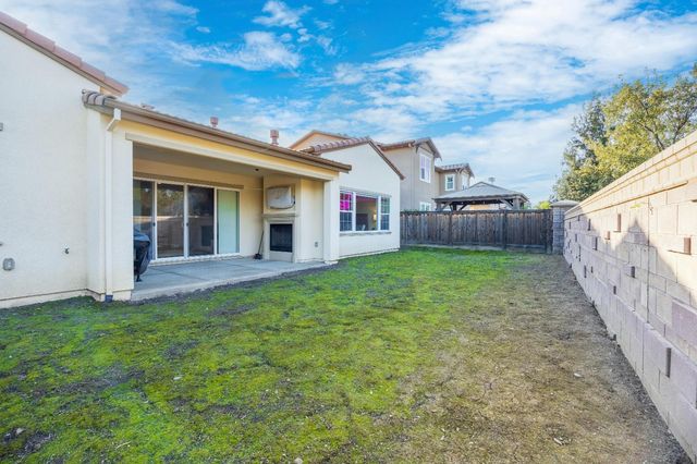 229 E Grazia Ave, Mountain House, CA 95391