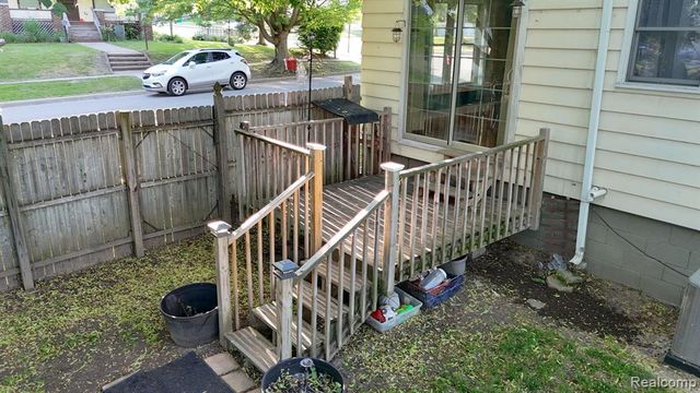 515 Jay Street, Saint Clair, MI 48079