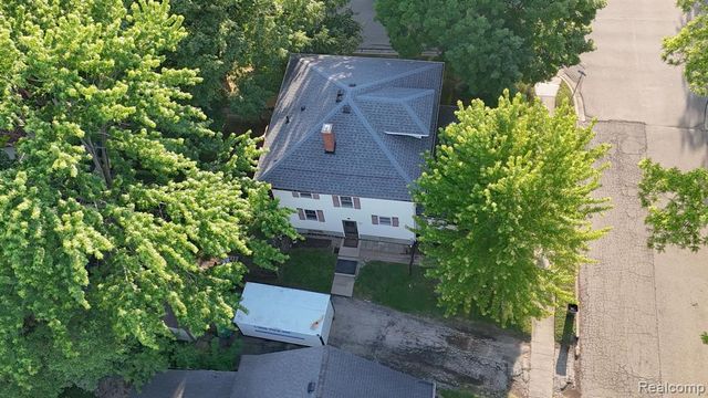 515 Jay Street, Saint Clair, MI 48079