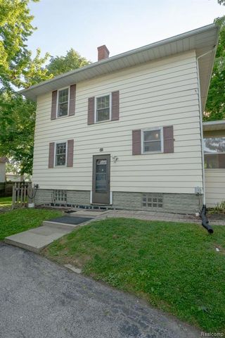 515 Jay Street, Saint Clair, MI 48079