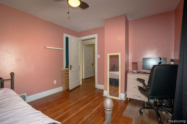 515 Jay Street, Saint Clair, MI 48079
