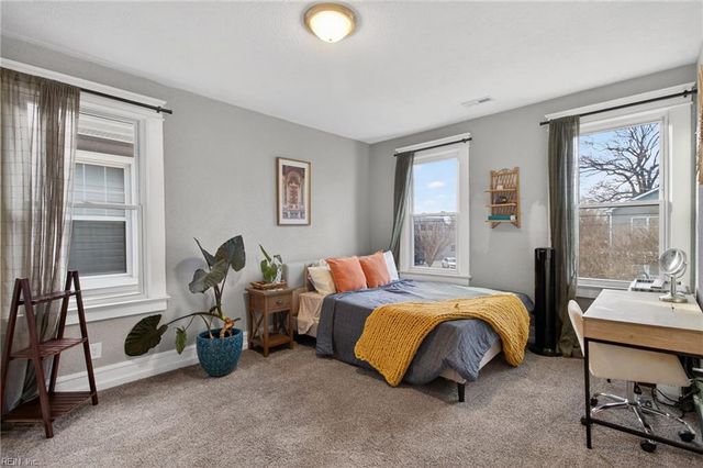 522 W 27th ST, Norfolk, VA 23517