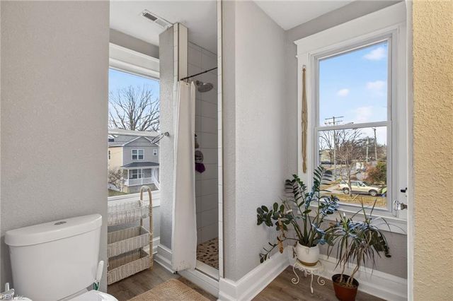 522 W 27th ST, Norfolk, VA 23517