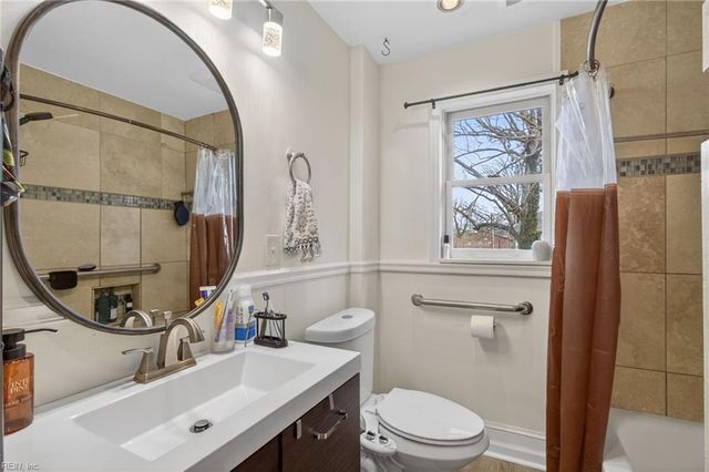 522 W 27th ST, Norfolk, VA 23517