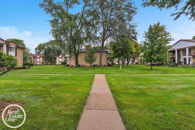 29225 Hayes Road 11 building I, Warren, MI 48088