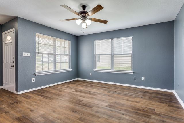 8118 Marydean Avenue, Fort Worth, TX 76116