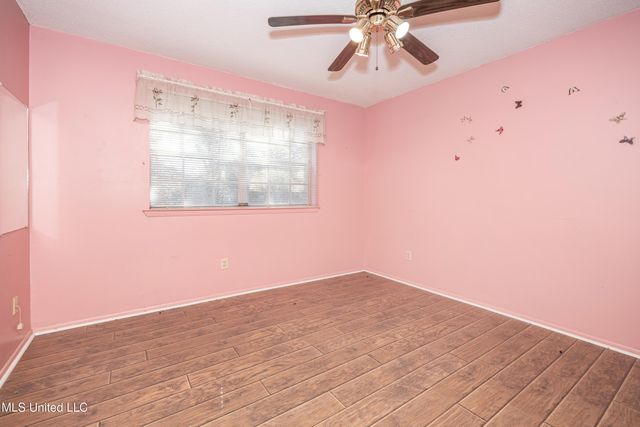 2704 Catherine Drive, Ocean Springs, MS 39564