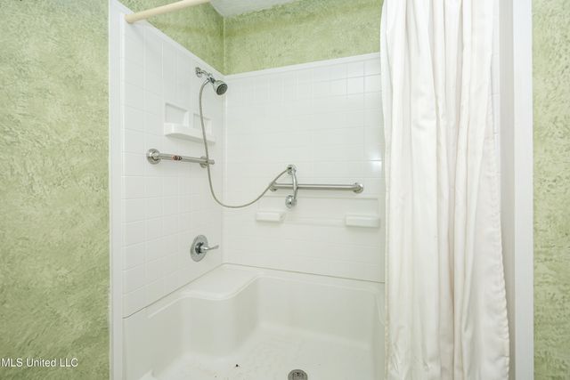 2704 Catherine Drive, Ocean Springs, MS 39564