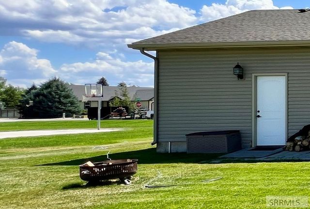 3889 E 12 N, Rigby, ID 83442