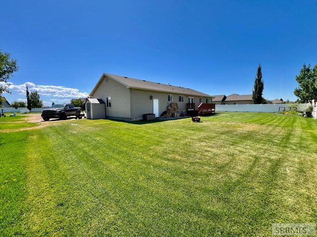 3889 E 12 N, Rigby, ID 83442