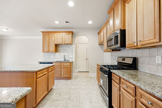 66 Lanier Ridge, Acworth, GA 30101