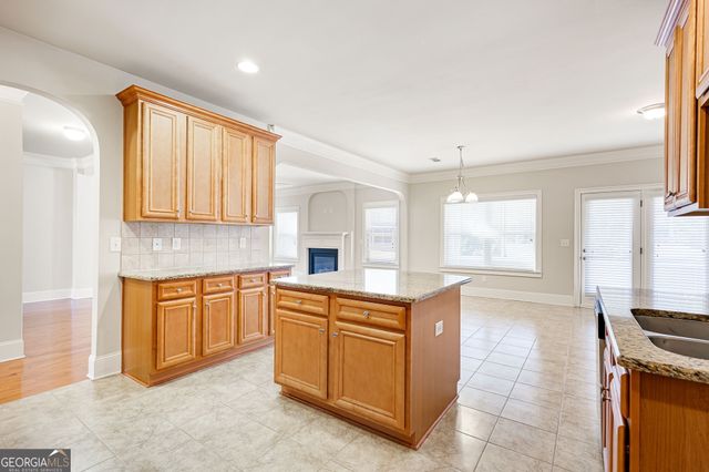 66 Lanier Ridge, Acworth, GA 30101