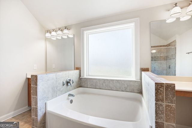 66 Lanier Ridge, Acworth, GA 30101