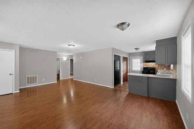 100 Celestial Street, Spartanburg, SC 29306