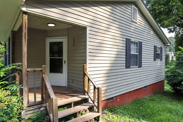 100 Celestial Street, Spartanburg, SC 29306