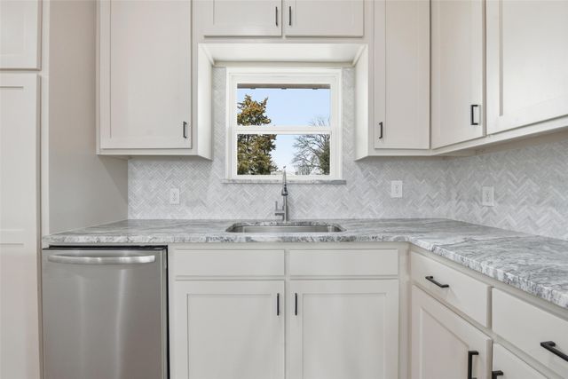 9717 Santa Clara Drive, Fort Worth, TX 76116