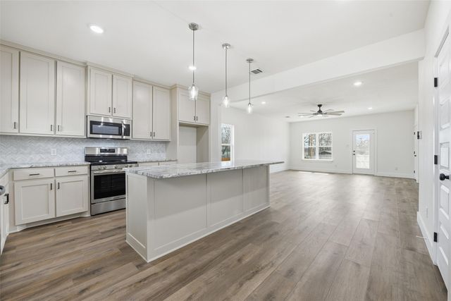 9717 Santa Clara Drive, Fort Worth, TX 76116