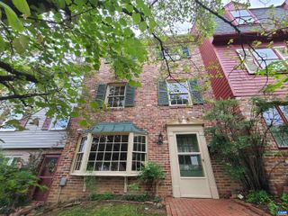 120 GEORGETOWN GREEN, Charlottesville, VA 22901