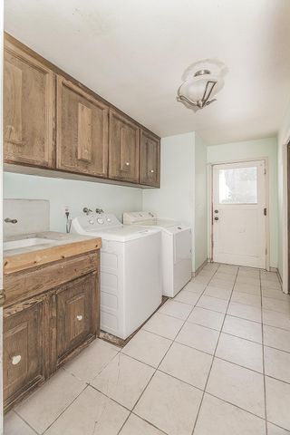 5276 Poinsettia Avenue, Clovis, CA 93619
