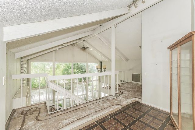 5276 Poinsettia Avenue, Clovis, CA 93619