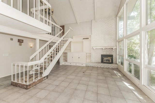 5276 Poinsettia Avenue, Clovis, CA 93619