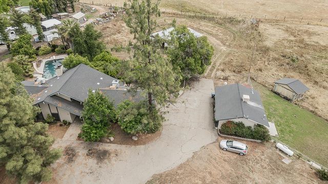 5276 Poinsettia Avenue, Clovis, CA 93619