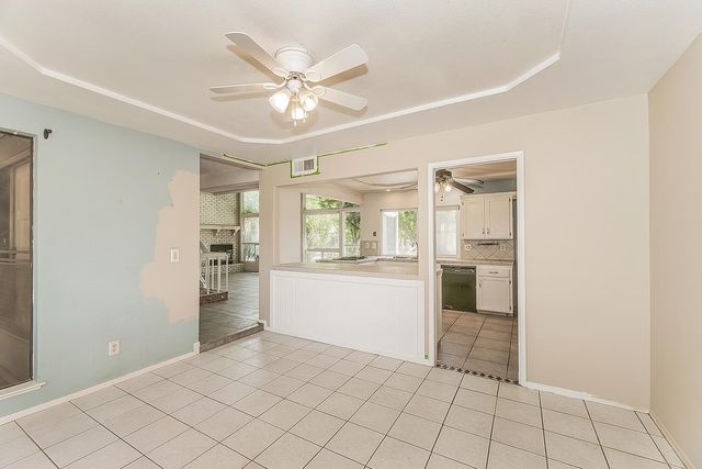 5276 Poinsettia Avenue, Clovis, CA 93619