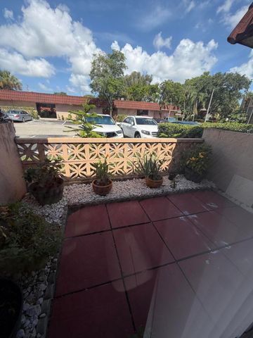 2329 SW 81st Terrace, North Lauderdale, FL 33068