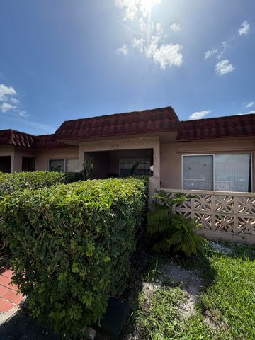 2329 SW 81st Terrace, North Lauderdale, FL 33068