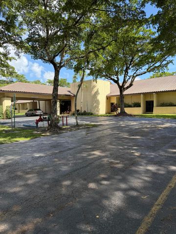 2329 SW 81st Terrace, North Lauderdale, FL 33068