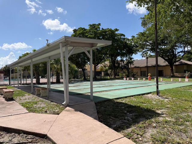 2329 SW 81st Terrace, North Lauderdale, FL 33068