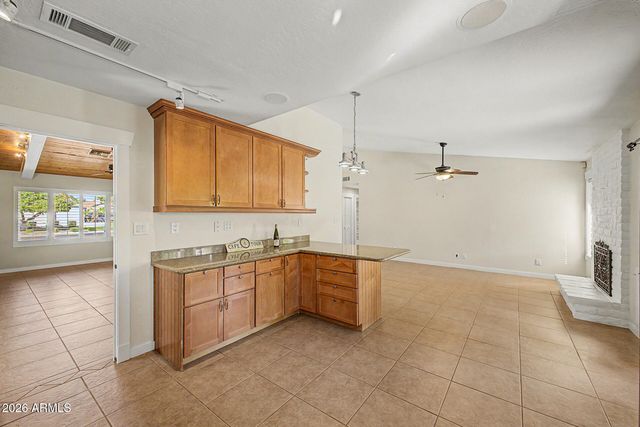 1221 E STEAMBOAT BEND Drive, Tempe, AZ 85283