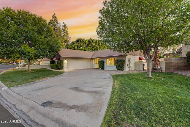 1221 E STEAMBOAT BEND Drive, Tempe, AZ 85283