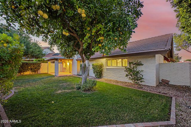1221 E STEAMBOAT BEND Drive, Tempe, AZ 85283
