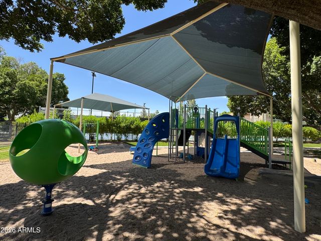 1221 E STEAMBOAT BEND Drive, Tempe, AZ 85283