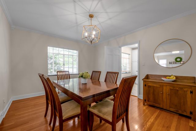 1028 Cooper Drive, Lexington, KY 40502