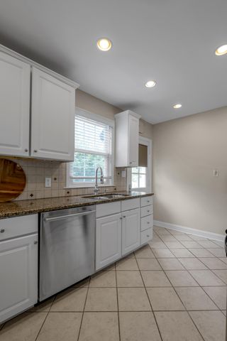 1028 Cooper Drive, Lexington, KY 40502