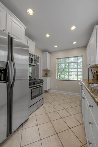1028 Cooper Drive, Lexington, KY 40502