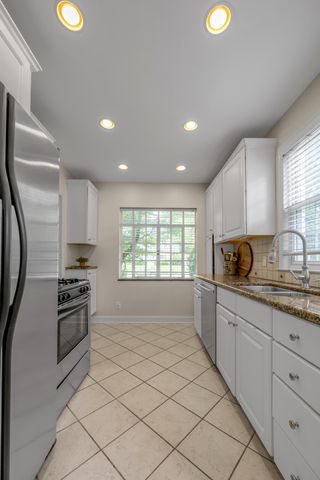 1028 Cooper Drive, Lexington, KY 40502