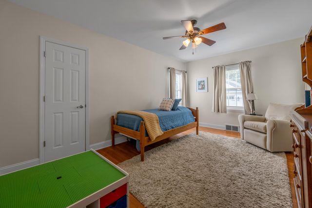 1028 Cooper Drive, Lexington, KY 40502