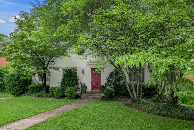 1028 Cooper Drive, Lexington, KY 40502