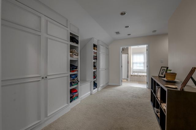 1028 Cooper Drive, Lexington, KY 40502